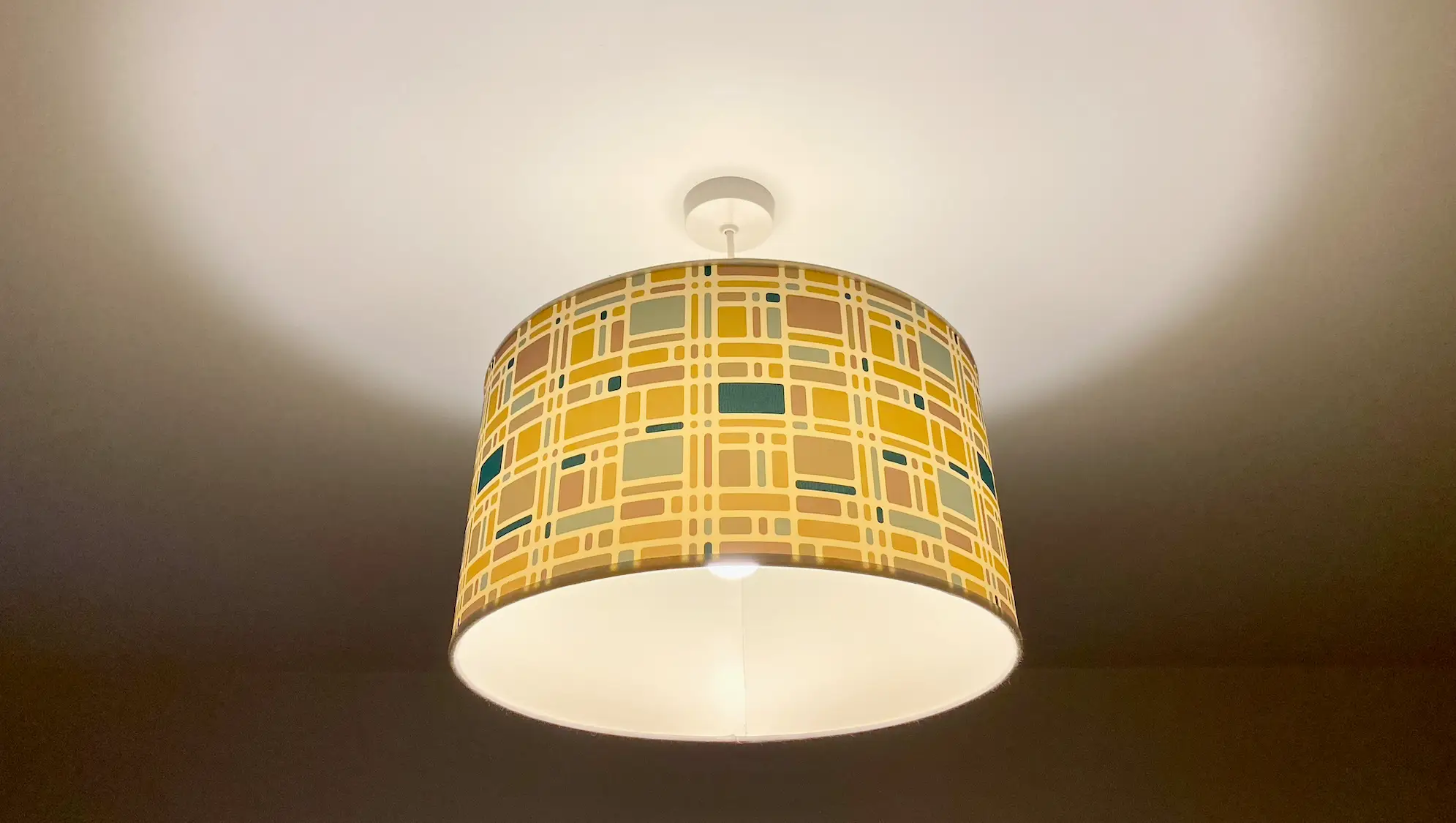 Cost to install or fix a light fitting fixture